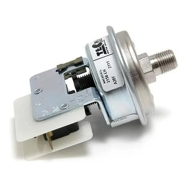 Balboa-BB30408-1_8_-NPT-3A-SPST-0-2-PSI-Pressure-Switch-1