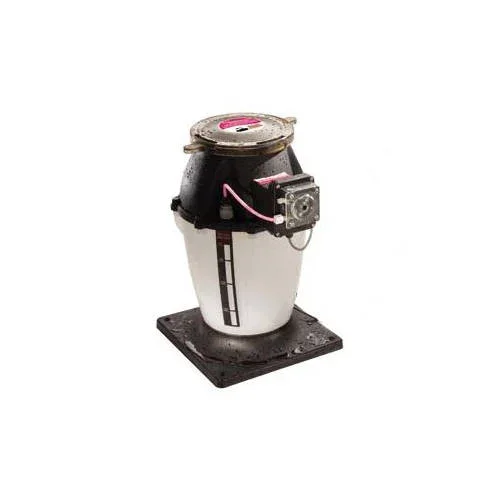 Intellichem-Tank-with-pump