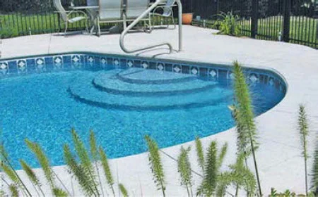 royalswimmingpools-1018981