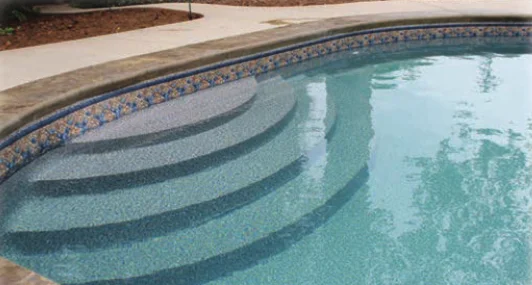 royalswimmingpools-1034687