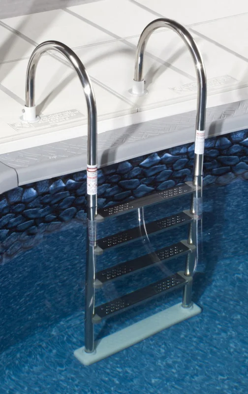royalswimmingpools-1037567