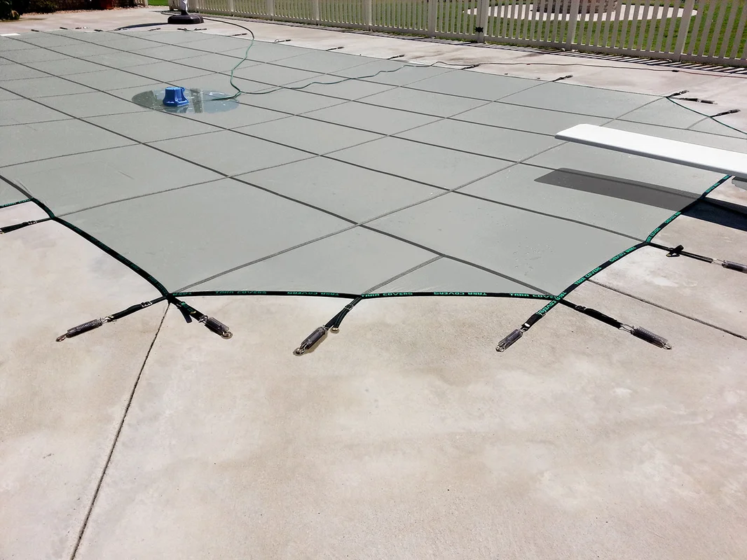 royalswimmingpools-1050212