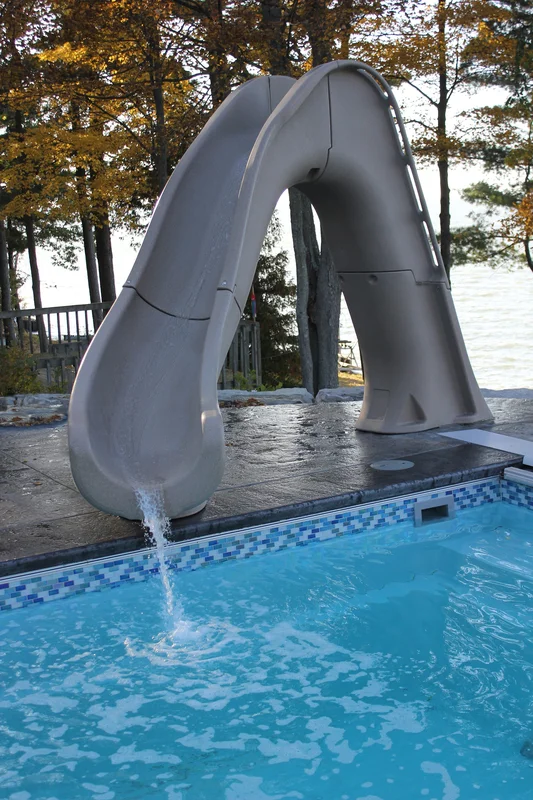 royalswimmingpools-1050402