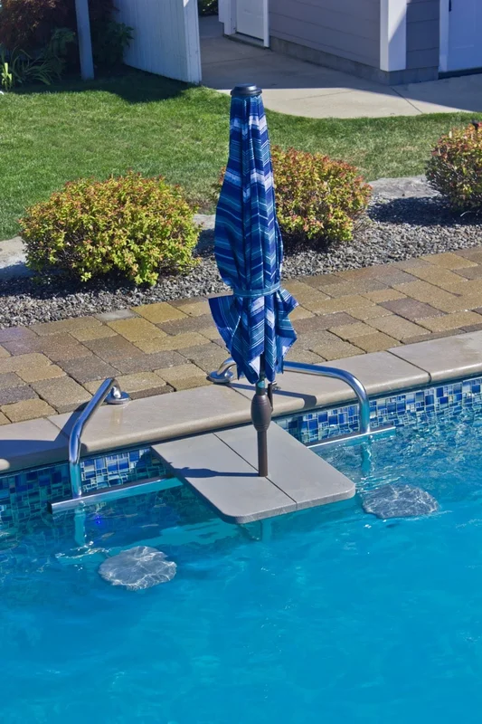 royalswimmingpools-1059494