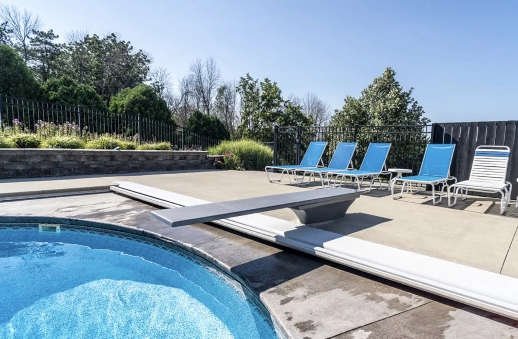 royalswimmingpools-1059517
