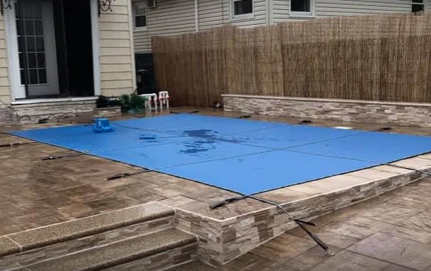 royalswimmingpools-1065510