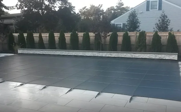 royalswimmingpools-1066690