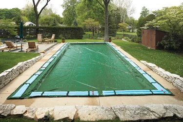 royalswimmingpools-1071446